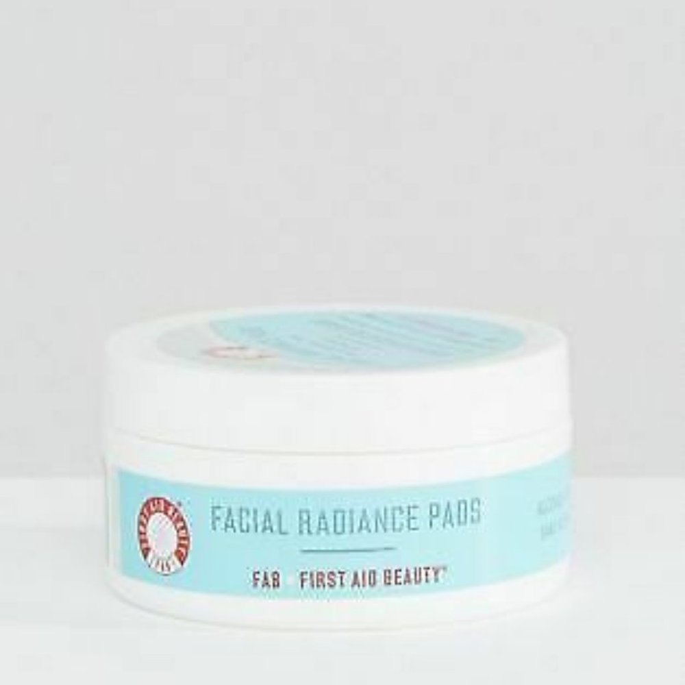First Aid Beauty Facial Radiance pads 28 ct